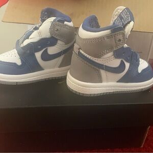 Nike Kids White and Blue High-Top Sneakers Jordans